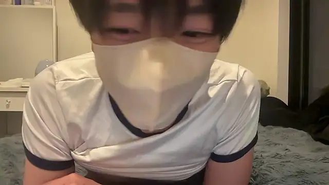 Snapshot of tora3220 chatting on March 2026 12:16:01 PM tora3220 online show from March 2026 12:16:01 PM