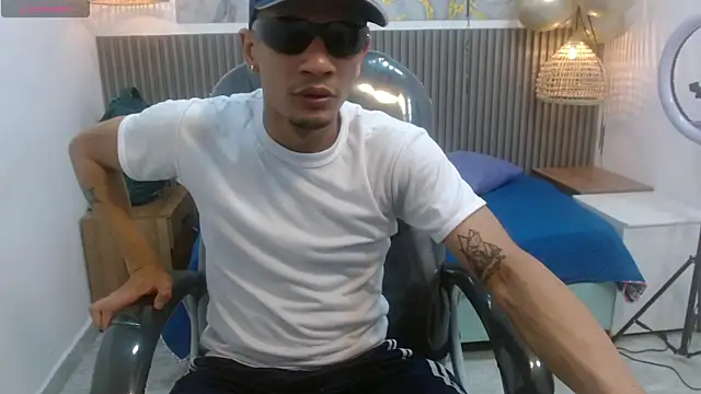 Snapshot of JackBanger_ chatting on October 2025 11:49:02 PM JackBanger online show from October 2025 11:49:02 PM