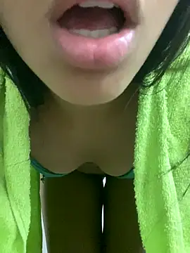 Snapshot of anywiilliane chatting on November 2025 03:59:02 AM anywiilliane online show from November 2025 03:59:02 AM