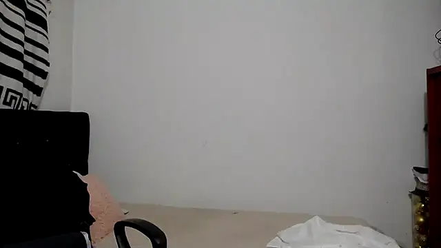 Snapshot of abrilsex23 chatting on November 2025 10:56:02 PM abrilsex23 online show from November 2025 10:56:02 PM