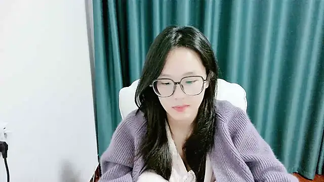 guai00 online show from October 2025 06:19:01 PM