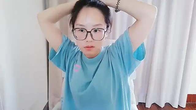 Snapshot of guai00 chatting on June 2026 05:50:02 AM guai00 online show from June 2026 05:50:02 AM