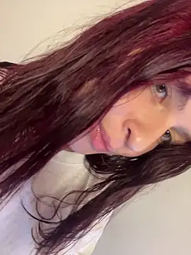 came lia1 online show from December 2025 03:56:02 AM