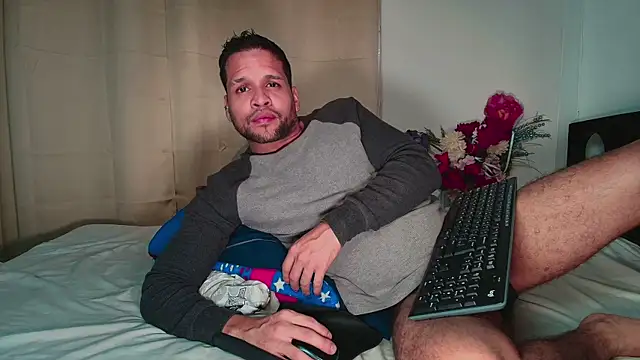 LucasGaeel online show from January 2026 03:56:02 AM