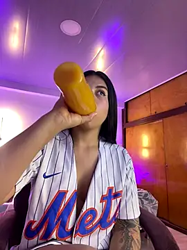 kloe28 online show from September 2025 03:44:01 AM