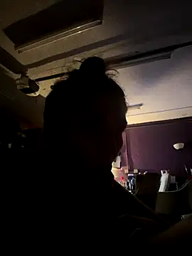 MeliSpice online show from November 2025 05:10:02 AM