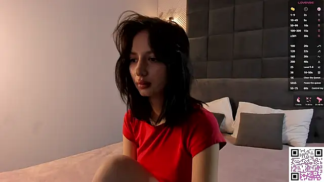 Michelle Murray online show from December 2025 11:00:02 PM