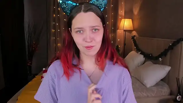 Snapshot of Monica__Queen chatting on November 2025 05:33:01 AM Monica Queen online show from November 2025 05:33:01 AM