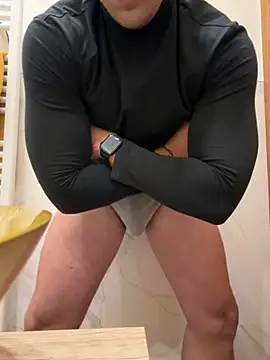 Italianofirenze online show from November 2025 12:21:01 AM