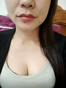 Snapshot of Girl_Shy2000 chatting on November 2025 05:07:01 AM Girl Shy2000 online show from November 2025 05:07:01 AM