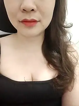 Snapshot of Girl_Shy2000 chatting on April 2026 03:21:02 PM Girl Shy2000 online show from April 2026 03:21:02 PM