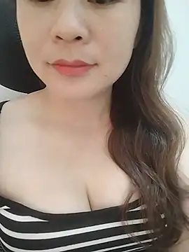 Snapshot of Girl_Shy2000 chatting on May 2026 02:53:01 AM Girl Shy2000 online show from May 2026 02:53:01 AM