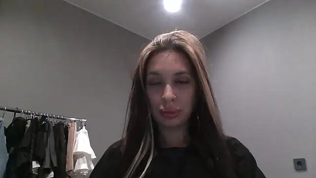 Meloriss online show from October 2025 07:16:01 PM