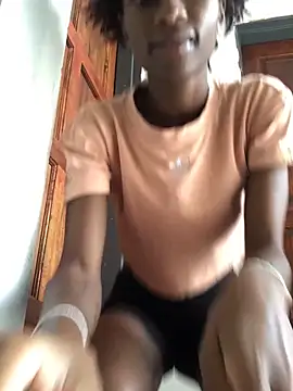 Caramel102004 online show from April 2026 10:09:02 AM