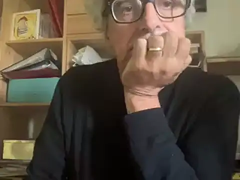 Snapshot of chtentation chatting on September 2025 03:37:02 PM chtentation online show from September 2025 03:37:02 PM