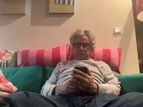 Snapshot of chtentation chatting on September 2025 07:30:02 PM chtentation online show from September 2025 07:30:02 PM