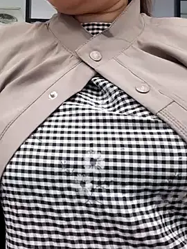 Snapshot of Kimkhaepretty chatting on October 2025 05:15:02 AM Kimkhaepretty online show from October 2025 05:15:02 AM