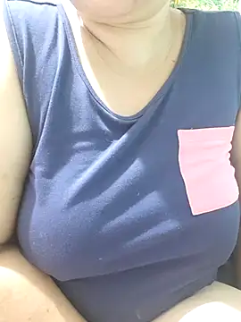 Snapshot of Kimkhaepretty chatting on November 2025 02:29:01 PM Kimkhaepretty online show from November 2025 02:29:01 PM