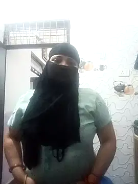 House Wife19 online show from October 2025 01:53:02 PM