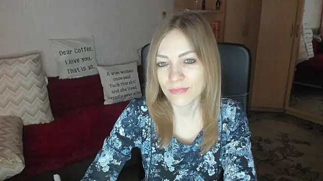 Tiffany Bates online show from April 2026 03:47:01 AM