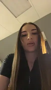 Snapshot of Luna_Olsen chatting on February 2026 04:16:02 AM Luna Olsen online show from February 2026 04:16:02 AM