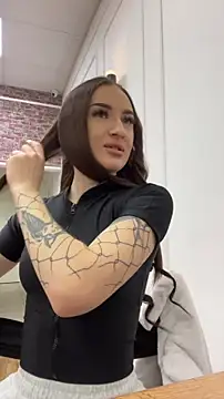 Snapshot of Luna_Olsen chatting on February 2026 03:54:01 AM Luna Olsen online show from February 2026 03:54:01 AM