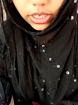 Miss Rose   online show from October 2025 11:45:02 AM