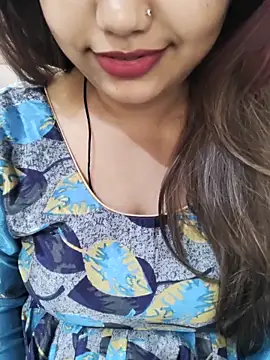 Snapshot of Miss_Rose__ chatting on May 2026 07:37:02 AM Miss Rose online show from May 2026 07:37:02 AM