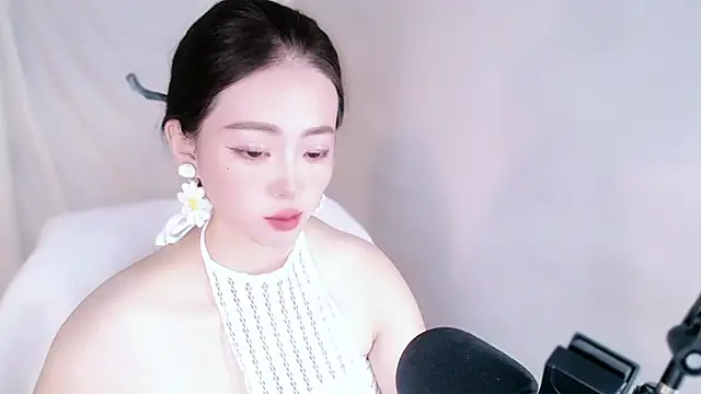 mitowato online show from October 2025 03:46:02 PM