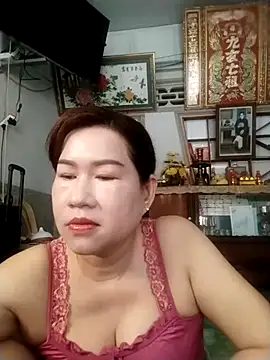 Tyty xx online show from October 2025 11:45:02 PM