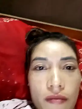 Snapshot of Phiny_xx chatting on October 2025 06:47:02 AM Phiny xx online show from October 2025 06:47:02 AM