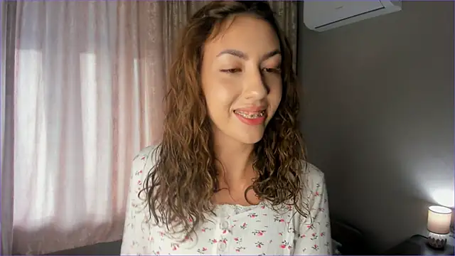 KeilaJeschon online show from September 2025 05:02:02 AM