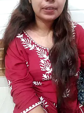 Snapshot of Minakshi_677 chatting on October 2025 05:25:02 PM Minakshi 677 online show from October 2025 05:25:02 PM