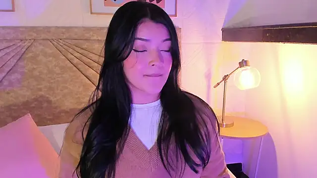 EmmaBlossom online show from February 2026 12:25:01 PM