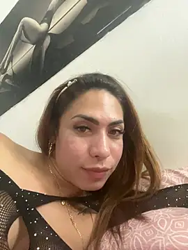 Naomi24herr online show from May 2026 03:23:02 AM