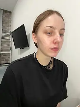 Im Regina online show from November 2025 03:52:02 PM