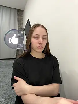 Im Regina online show from November 2025 04:40:02 PM