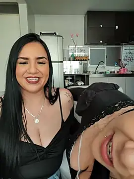 Snapshot of sasha_amy1 chatting on October 2025 10:10:01 PM sasha amy1 online show from October 2025 10:10:01 PM