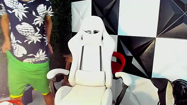 xion ez online show from October 2025 07:58:02 PM