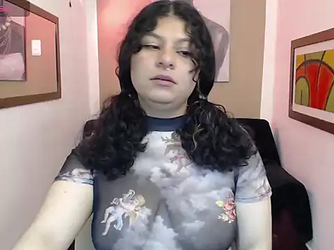 Fantassy Loverss online show from October 2025 04:15:02 PM