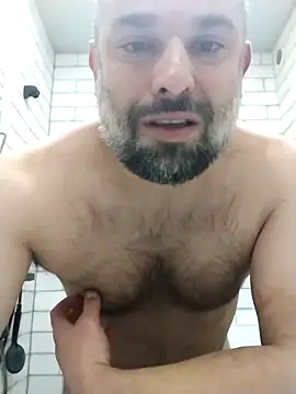 Snapshot of CristalDad chatting on October 2025 08:00:02 PM CristalDad online show from October 2025 08:00:02 PM