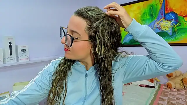 katiaa lovv online show from February 2026 12:15:02 PM