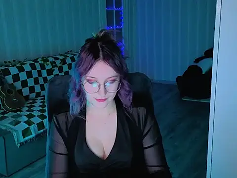 Snapshot of violet-siren-x chatting on May 2026 02:22:01 PM violet-siren-x online show from May 2026 02:22:01 PM