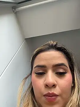 itsdanividarte online show from December 2025 06:15:01 PM