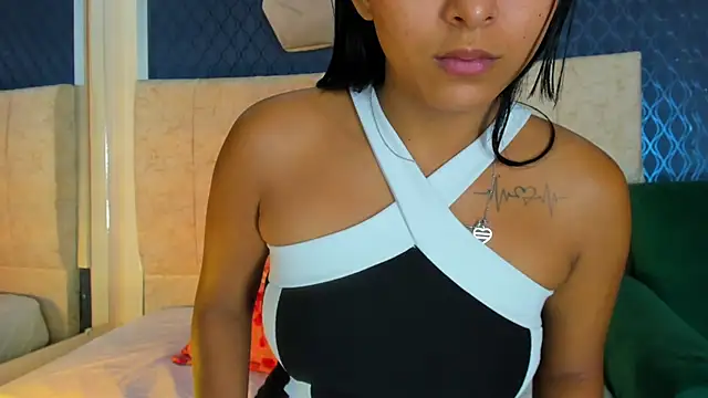 violett  rousee online show from October 2025 04:19:01 PM