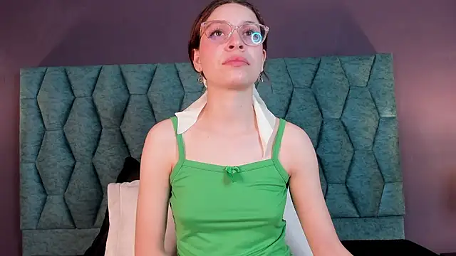 sophie blaake online show from January 2026 03:11:02 AM