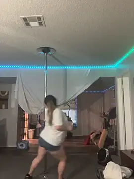 BuzzBunni69 online show from October 2025 11:47:01 PM