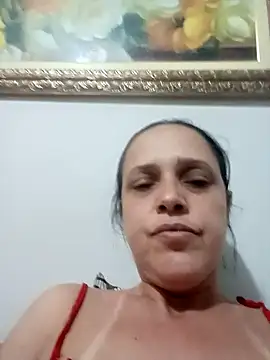 Crisribeiro online show from October 2025 01:17:02 AM