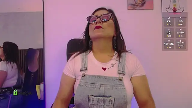 Snapshot of alahia_mellers chatting on October 2025 03:03:02 AM alahia mellers online show from October 2025 03:03:02 AM