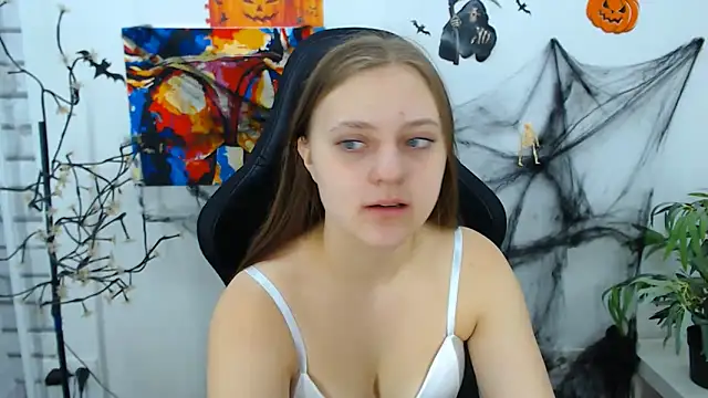 ArinaBelle online show from October 2025 12:23:02 PM